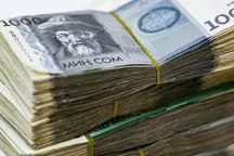 Рубль падает пятый день подряд, тенге восстановился. Курсы валют на 5 июня
