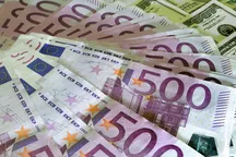 Рубль снова растёт, евро продолжает падать. Курсы валют на 20 мая