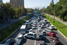 Конец стоянкам за 25 сомов: в Бишкеке вводят почасовые тарифы на парковку для борьбы с пробками