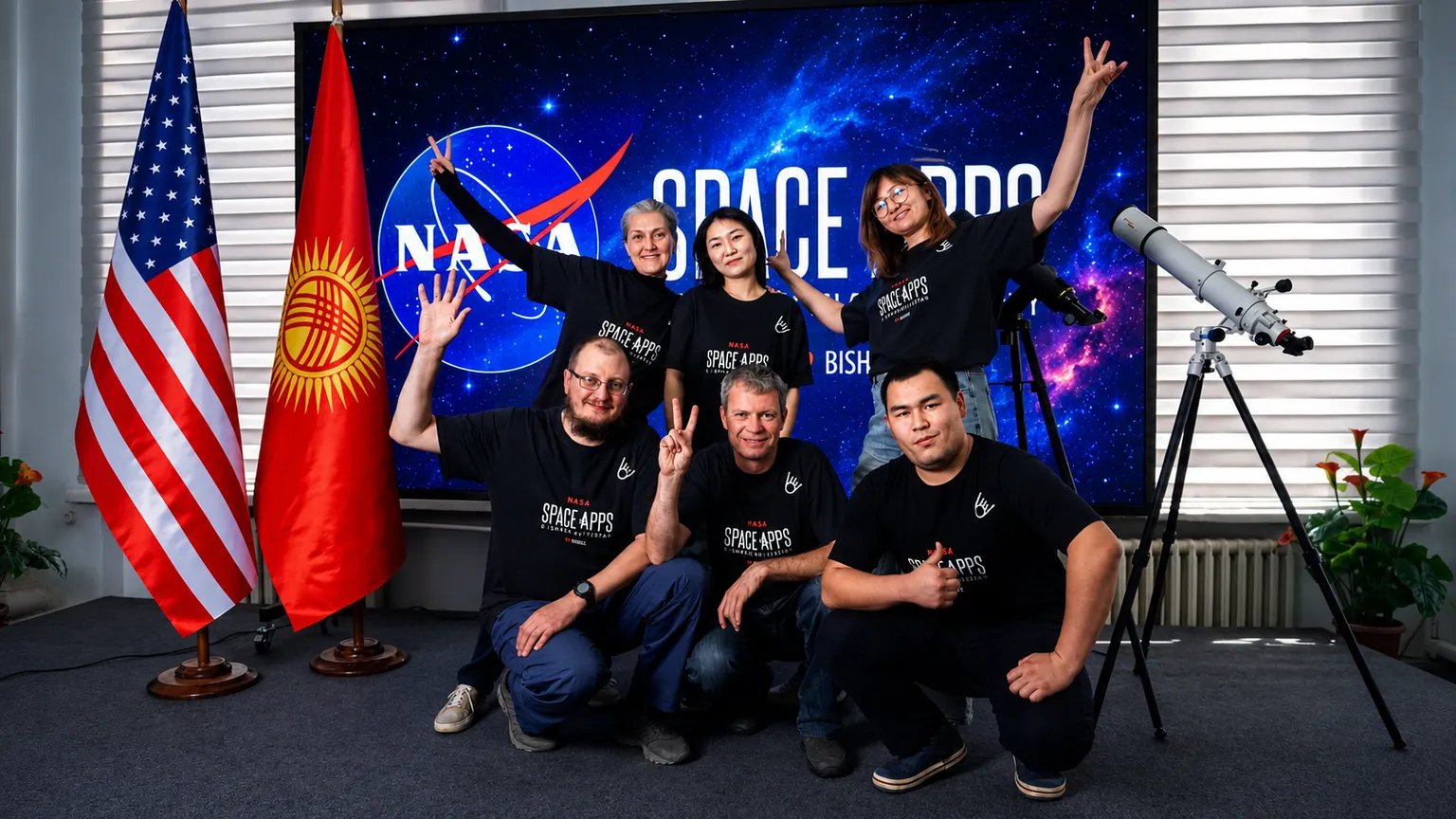 Астрономы из Кыргызстана собирают телескопы для сельских школ и зажигают у детей интерес к космосу