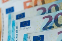 Евро растёт, рубль падает. Курсы валют на 26 мая