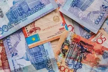 Курсы валют на 20 июля: евро остался выше 100 сомов, рубль снова подешевел