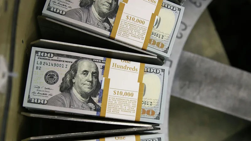 Госдолг Кыргызстана превысил $10 млрд