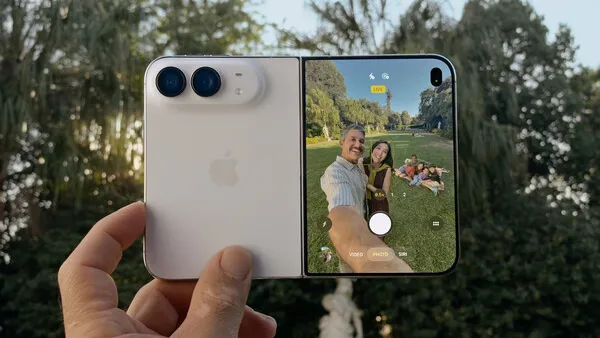 Apple показала свой первый складной смартфон iPhone Duo