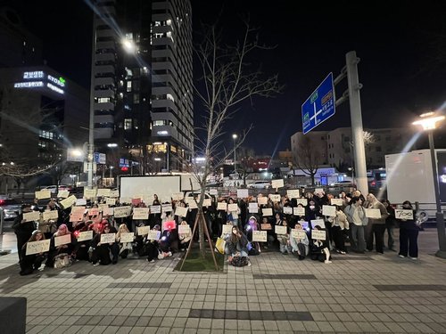 протесты фанатов ENHYPEN