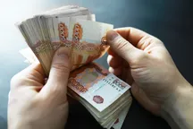 Курсы валют на 4 августа: сом подорожал к рублю, юаню и тенге